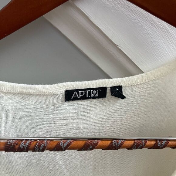 Apt. 9 Cream Henna Print Embellished Tunic Sweater sz L - Picture 4 of 6